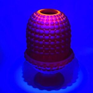 LG Wright Red Satin Thousand Eye Fairy Lamp 2-Piece Vintage Art Glass UV Glow